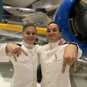 Meet your Posher, Dakota